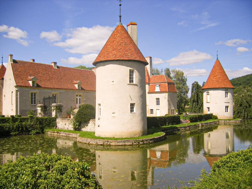 Le château de Brinon sur Beuvron